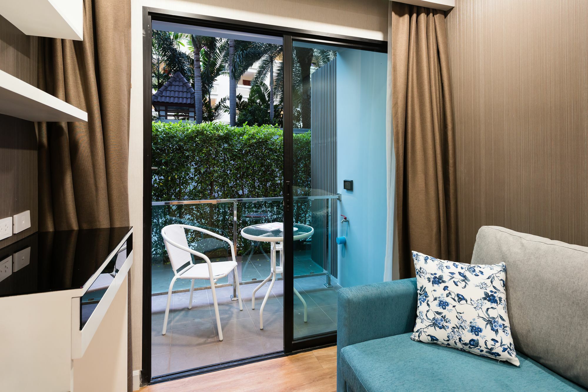 Dusit Grand Park Apartment Pantai Jomtien Luaran gambar